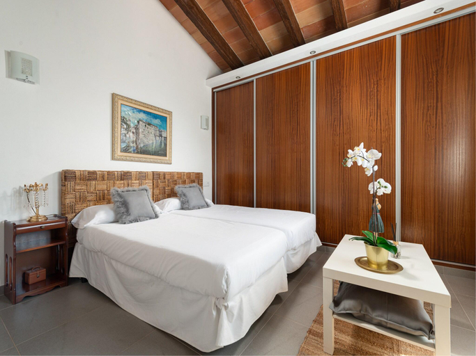 Others 4, Bellpuig - Villa With Private Pool In Artà, Baleares