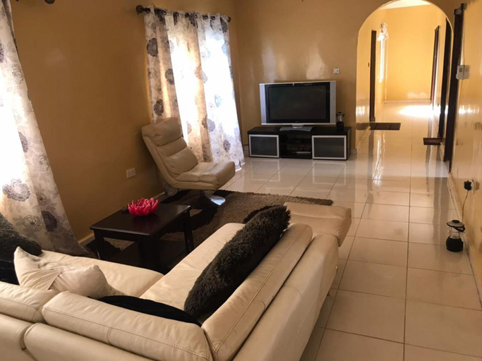 Others 3, Remarkable 2-bed House in Brusubi, Kombo Saint Mary