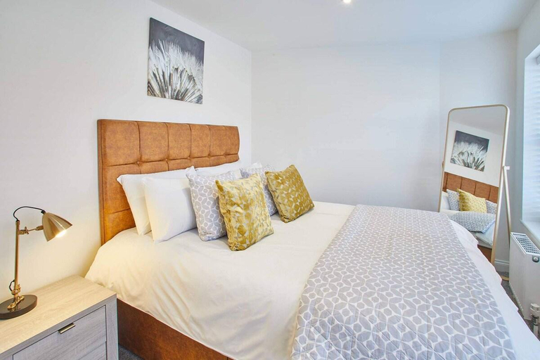 Bedroom 3, Host & Stay | Lemonade Arch, North Yorkshire
