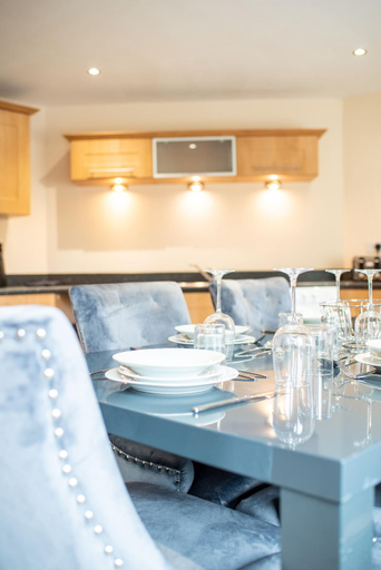 Food & Drinks, Apartment 9, Nottinghamshire