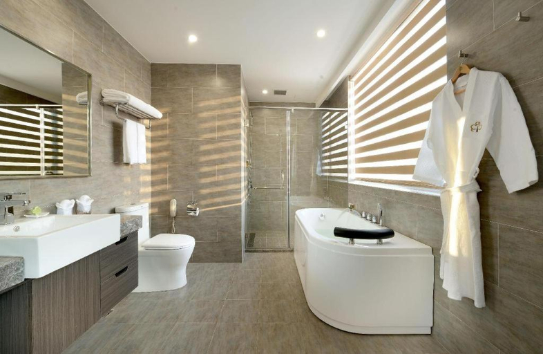 Bathroom 4, Xiamenair Maple Hotel (Xiamen SM City Plaza), Xiamen