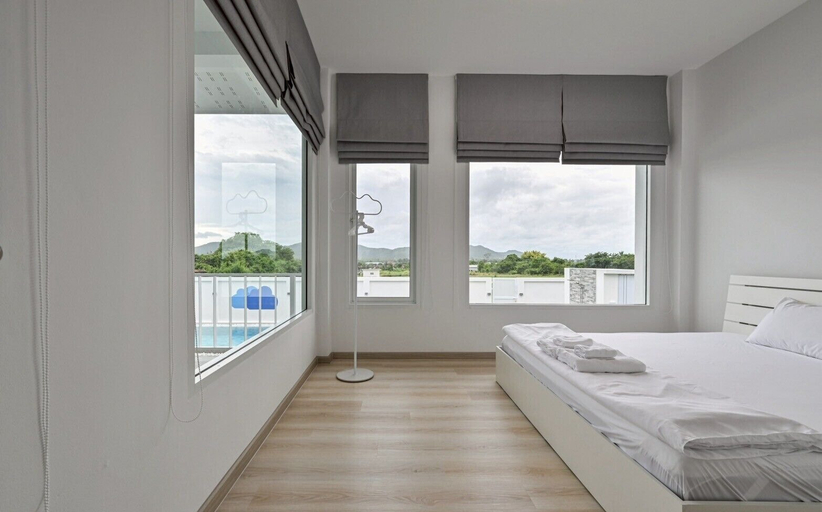 Others 5, Konmek Poolvilla, Sattahip