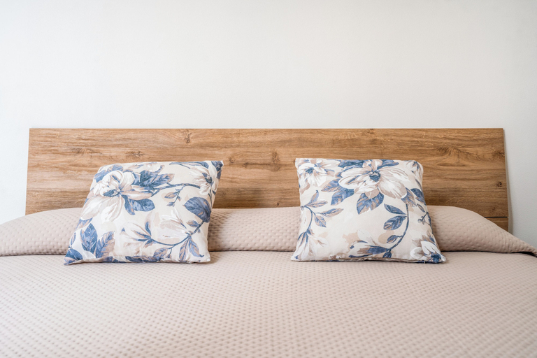 Others 4, Casa Sale, Imperia