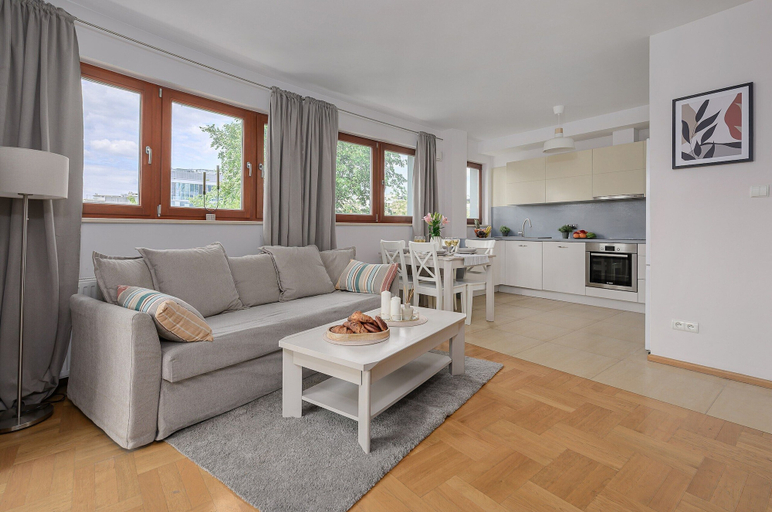 Others 2, Lumina 3-room Apart with Parking, Warsaw