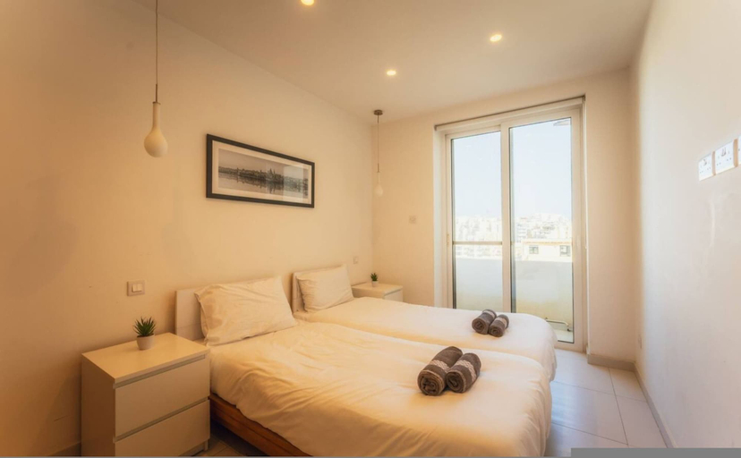 Others 4, Modern Apt in Marsaskala Near Seafront Beaches