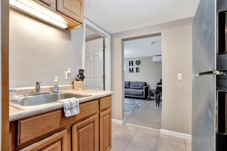 Others 5, Serene Downtown Clarksville Villa, Montgomery