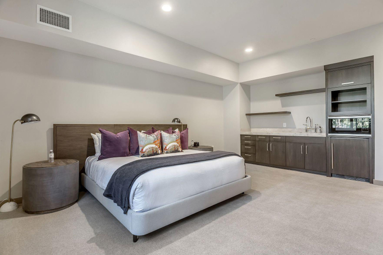 Others 3, Platinum Four Bedroom Suite 4 Apartment Hotel by RedAwning, Summit