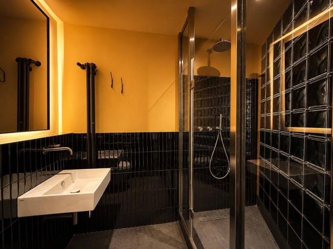 Others 5, CHROMA DESIGN ROOMS, Roma