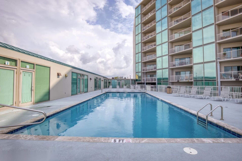 Others 4, Sea Breeze Beachfront Poolside 202, Harrison
