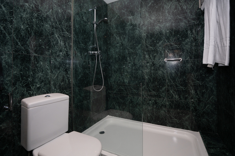 Bathroom 4, Ciutat Martorell, Barcelona