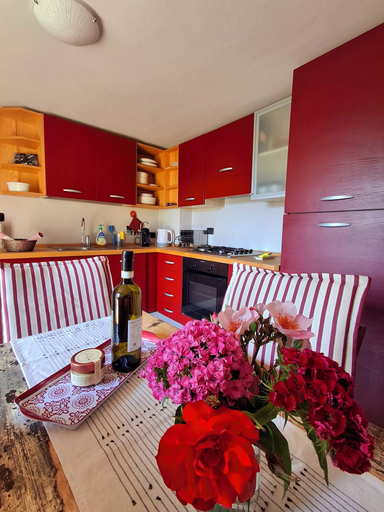 Others 3, Charming Historic House in Provincia di Cuneo, Italia, Cuneo