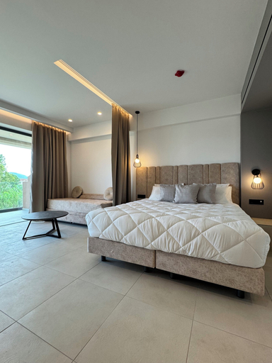 Others 3, Stella Elite Suites, Ionian Islands