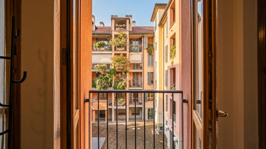 Others 4, Italianway Easy - Corso San Gottardo 5, Milano
