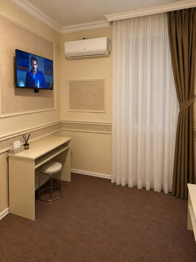 Others 4, Express Hotel, Baku