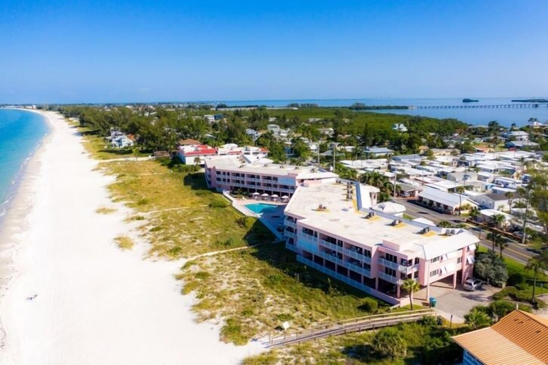 Others 4, Amic 42 2 Bedroom Condo, Manatee