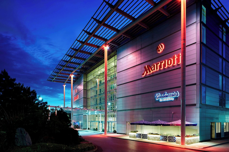 Exterior & Views 2, London Heathrow Marriott Hotel, London