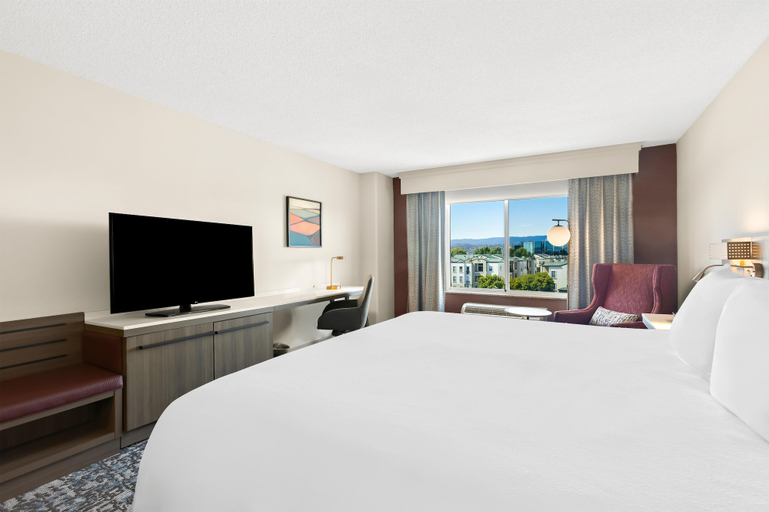 Bedroom 3, Hilton Garden Inn San Mateo, San Mateo
