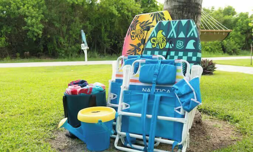 Others 4, Private Beach Compound, Saint Lucie