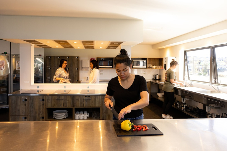 Food & Drinks 5, Haka House Hostel Lake Tekapo, Mackenzie