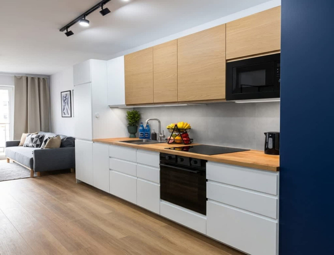 Others 4, Bright Apartment for 4 Guests With Balcony in Lodz, Łódź