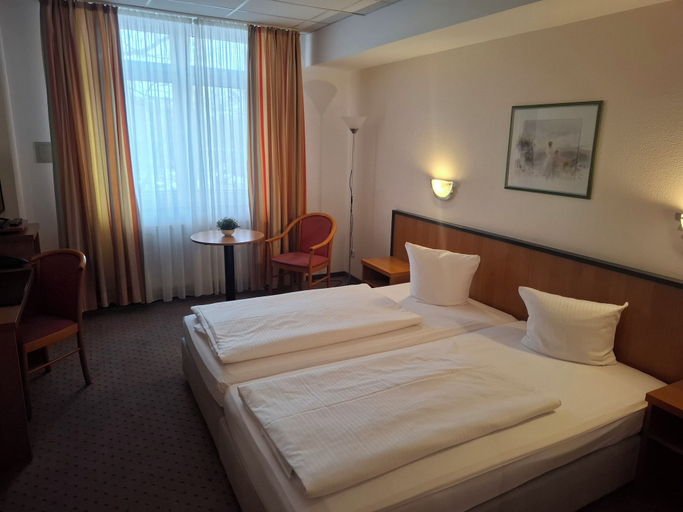 Bedroom 4, Andersen Hotel Birkenwerder, Oberhavel