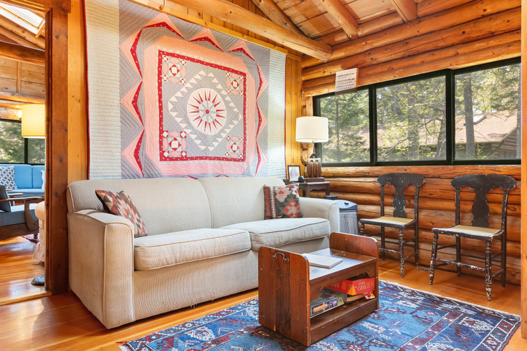 Others 3, Cozy Home With Serene Views, Wood-burning Fireplace & Wifi, Lincoln