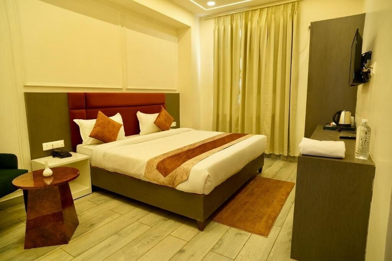 Others 3, Tulsi Resort, Gorakhpur