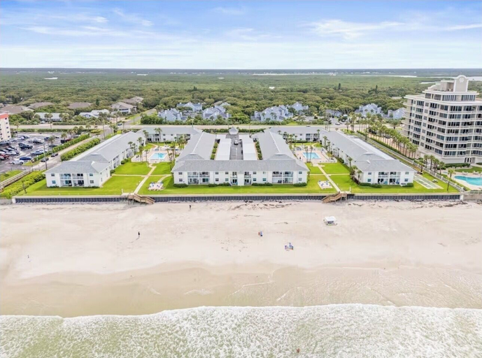 Others 4, SAND & SEA BEACH RETREAT, Volusia