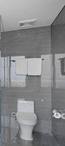 Others 3, Cavren by Kozystay - MERR, Surabaya