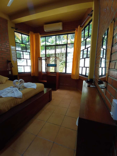 Others 2, Hotel Cabañas Emymar, Nor Yungas