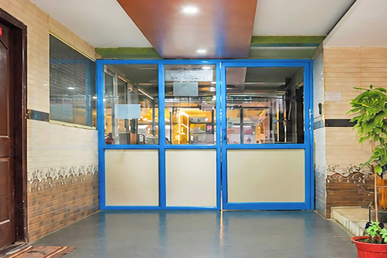 Others 4, Townhouse Nagawara Junction Bangalore, Bangalore