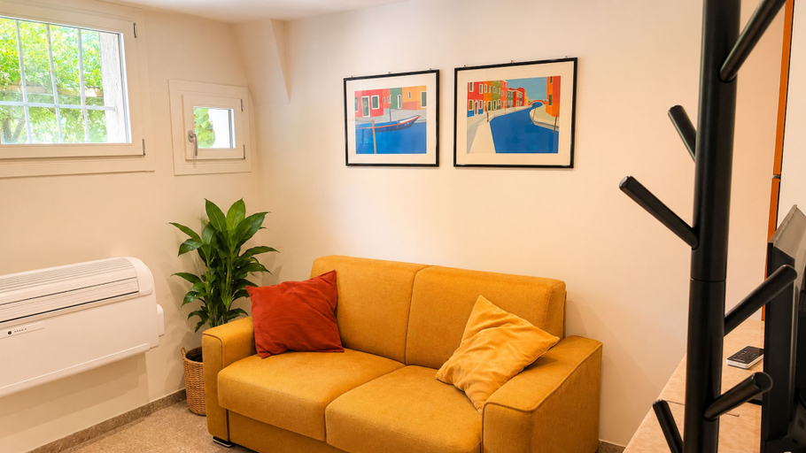 Others 3, Dorsoduro Venice Loft by Venicescape, Venezia