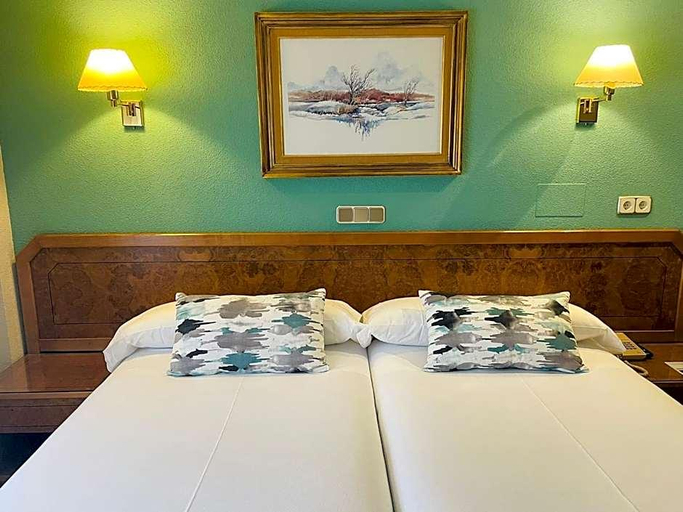 Bedroom 4, Don Carmelo, Ávila