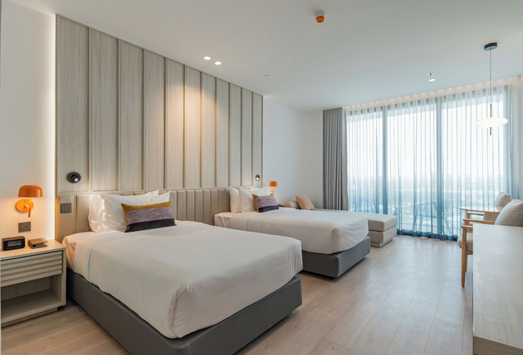 Others 5, Grand Ravindra Hotel & Convention Centre, Sattahip