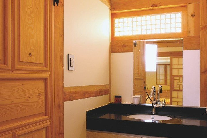 Bathroom 3, Hanok Hotel Youngsanje, Yeongam