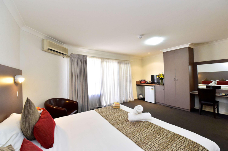 Bedroom 3, The Diplomat Motel, Alice Springs- Stuart
