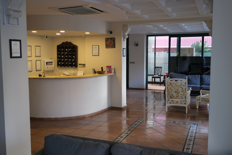 Public Area, Ustun Otel Alsancak, Konak