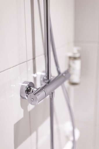 Bathroom, Hotel Marie Eder, Pyrénées-Atlantiques