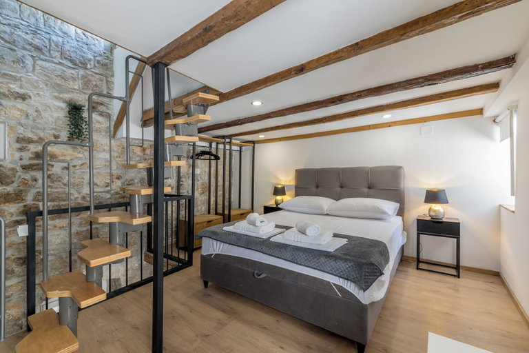 Others 4, Casa di Pietra Apartment, Split