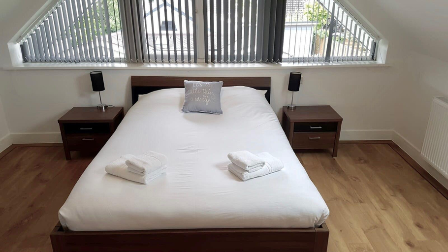 Bedroom 2, Pamper House Holiday Home And Annex, Dorset