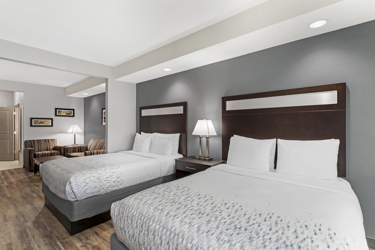 Bedroom 3, Best Western Plus Lake Jackson Inn & Suites, Brazoria