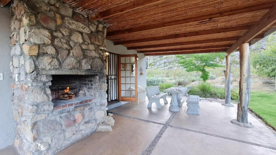 Others 2, Fairfield Cottages, Cape Winelands