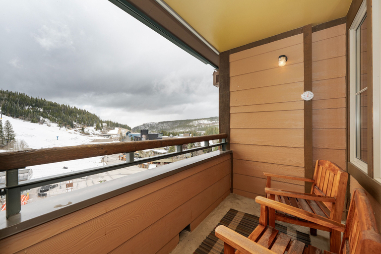 Others 5, Premium Unit 2703 - 3 Bedroom - Zephyr Mountain 3 Condo, Grand