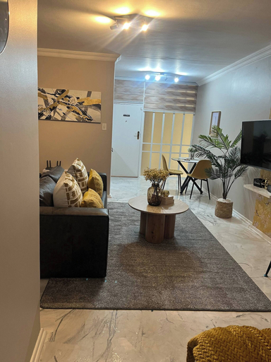 Others 5, A Studio Apartment Close to Sandton and Rosebank, City of Johannesburg