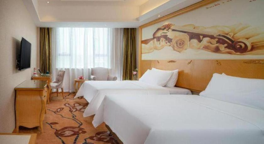 Bedroom 2, Vienna Hotel Nanning Airport, Nanning