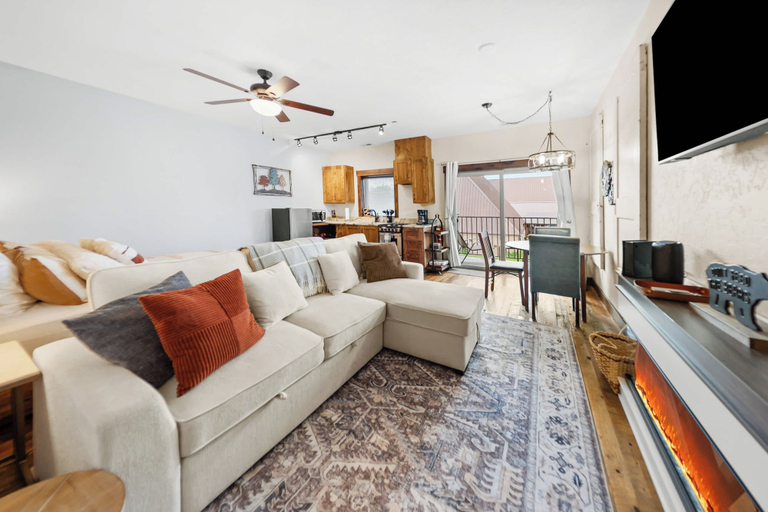 Others 4, Bliss Retreat - Whitefish Studio, Flathead