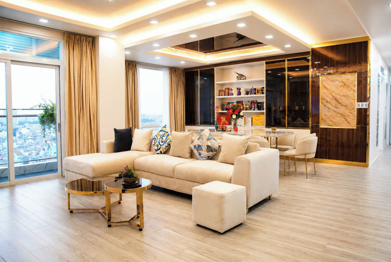 Others 3, The Crown Luxury 4BR Penthouse, Ho Chi Minh City