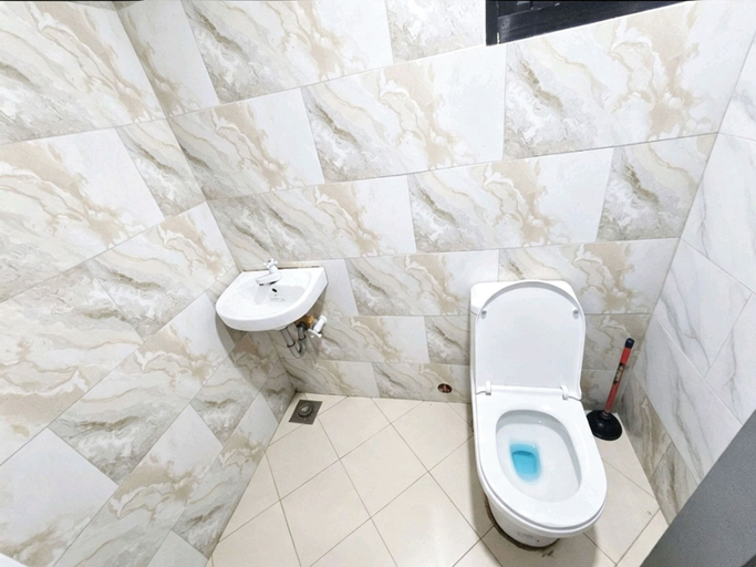 Bathroom 4, Ffg Eden Private Resort, Moalboal