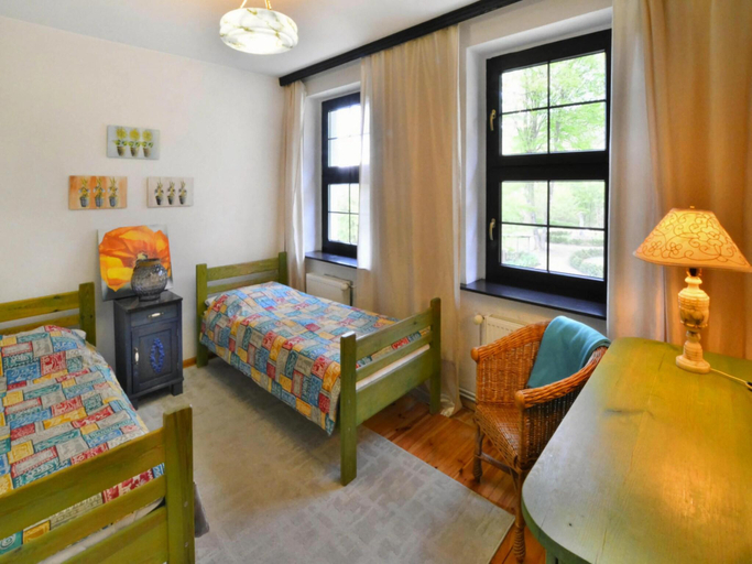 Bedroom 2, Holiday Villa With Fireplace and Private Garden, Koszalin