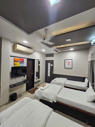 Bedroom 4, Hotel Royal Residency Executive, Sangli
